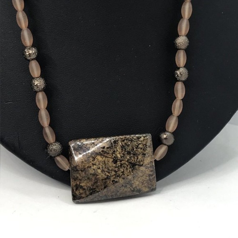 Ladies Artisan Jewelry 18"" Toggle Clasp Stone Chocolate Brown Pendantā Necklace